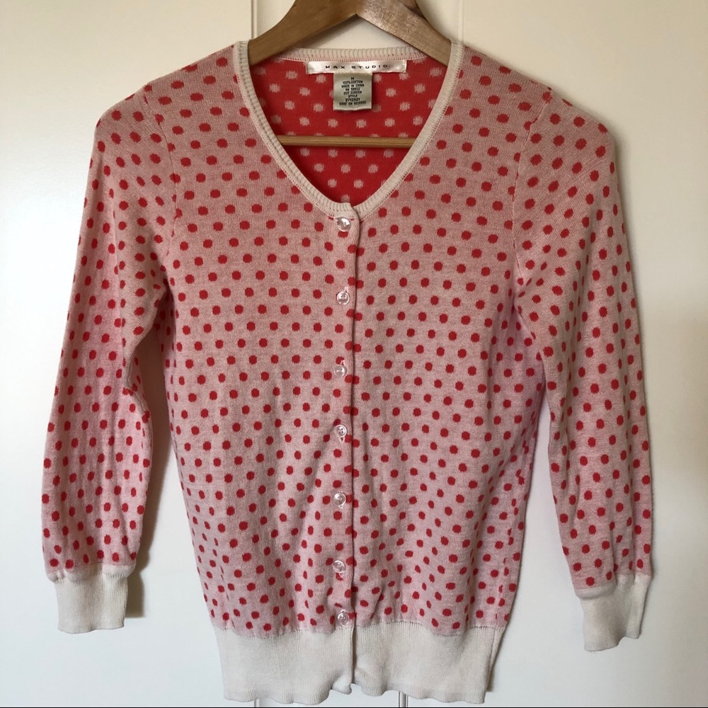 Women’s Max Studio Sweater- size M